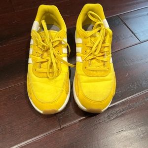 RetroRun Yellow Adidas